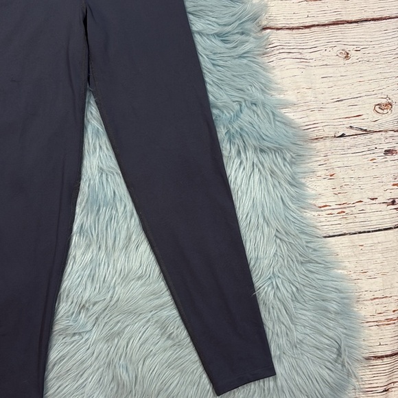 Show Me Your Mumu Moves Rozaline Star High Waist Gray Leggings - Picture 7 of 7